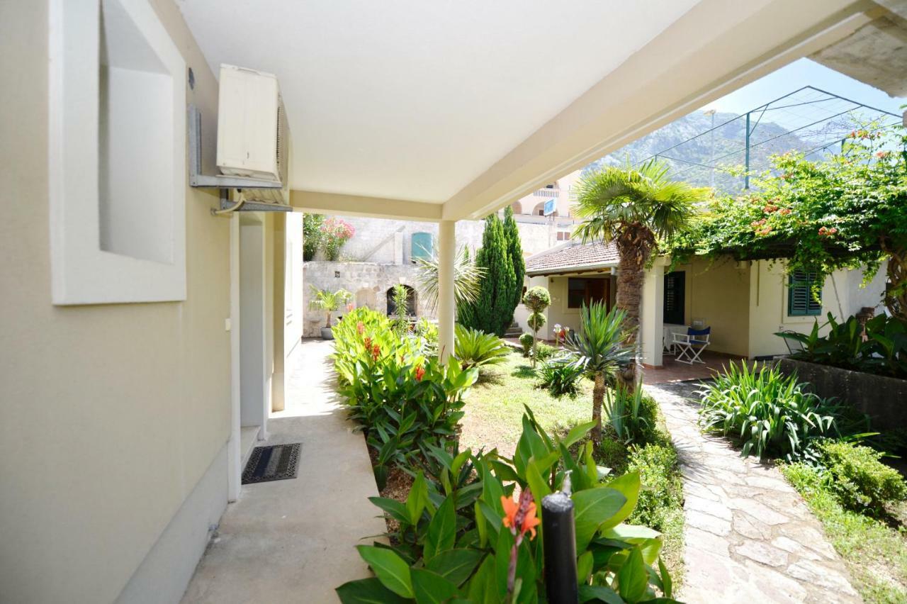 Kriva Ulica Apartment Kotor